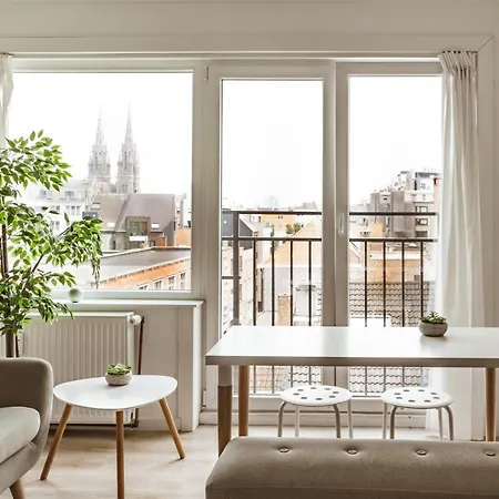 Luxe Apartment